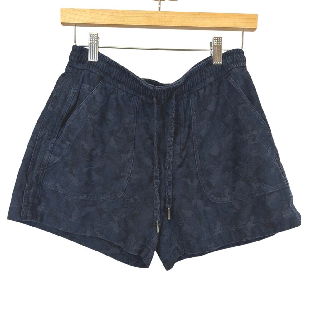 Athleta Navy Blue Camo Drawstring Shorts 4T